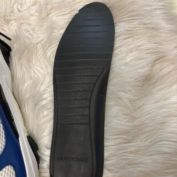 B22 SNEAKER
Blue Calfskin with Yellow and White Technical Mesh - Picture 11 of 16